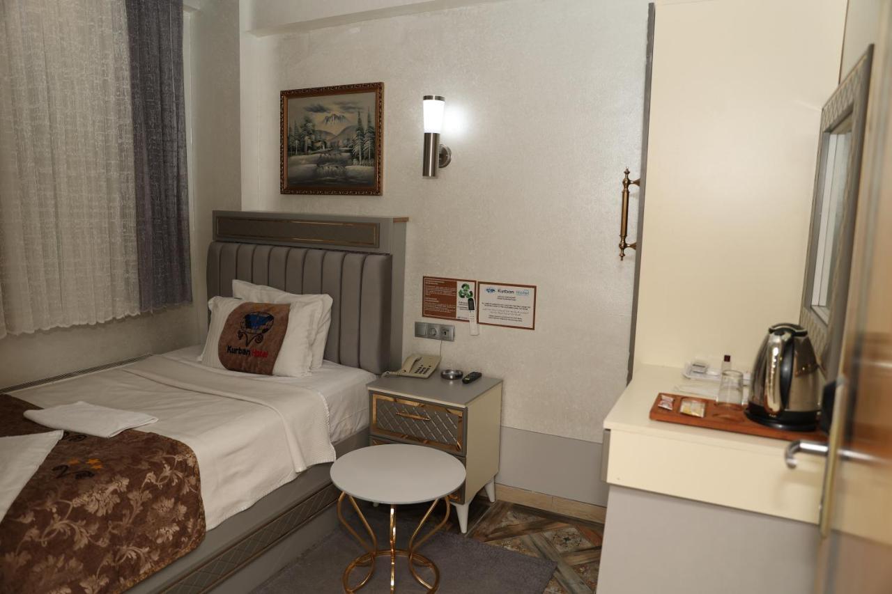 Hotel Kurban Istanbul Exterior photo